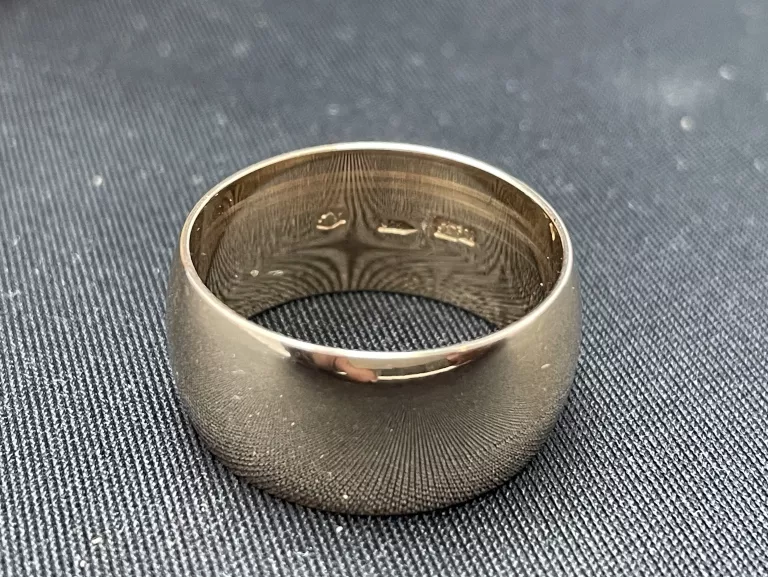 ZŁOTA  OBRĄCZKA 585  12,16G  R25