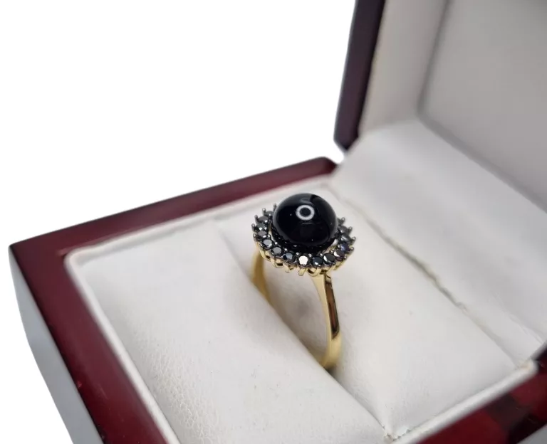 PIĘKNY ZŁOTY PIERŚCIONEK Z CZARNYM OCZKIEM 585 | 2,66G | R12