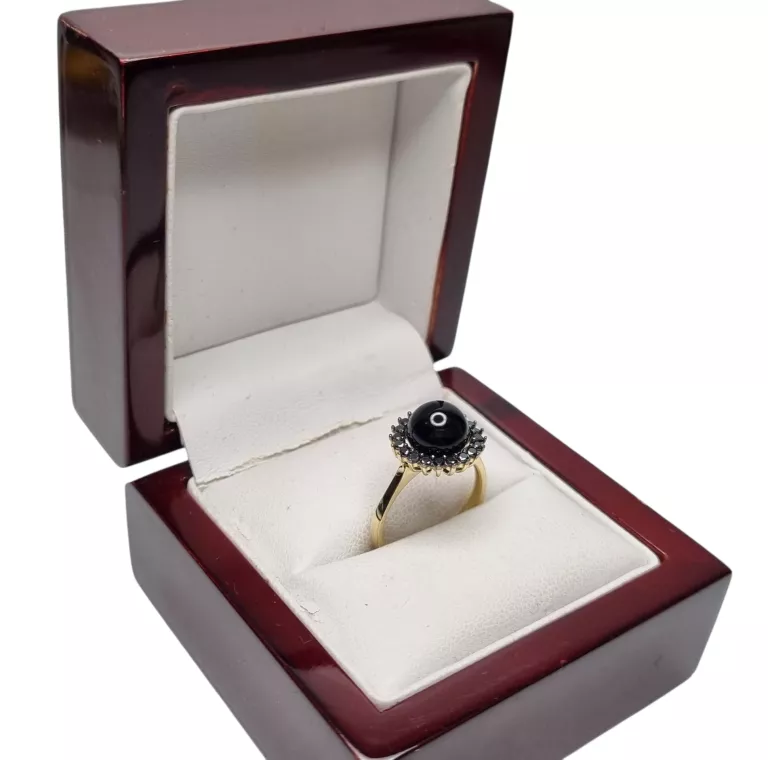PIĘKNY ZŁOTY PIERŚCIONEK Z CZARNYM OCZKIEM 585 | 2,66G | R12