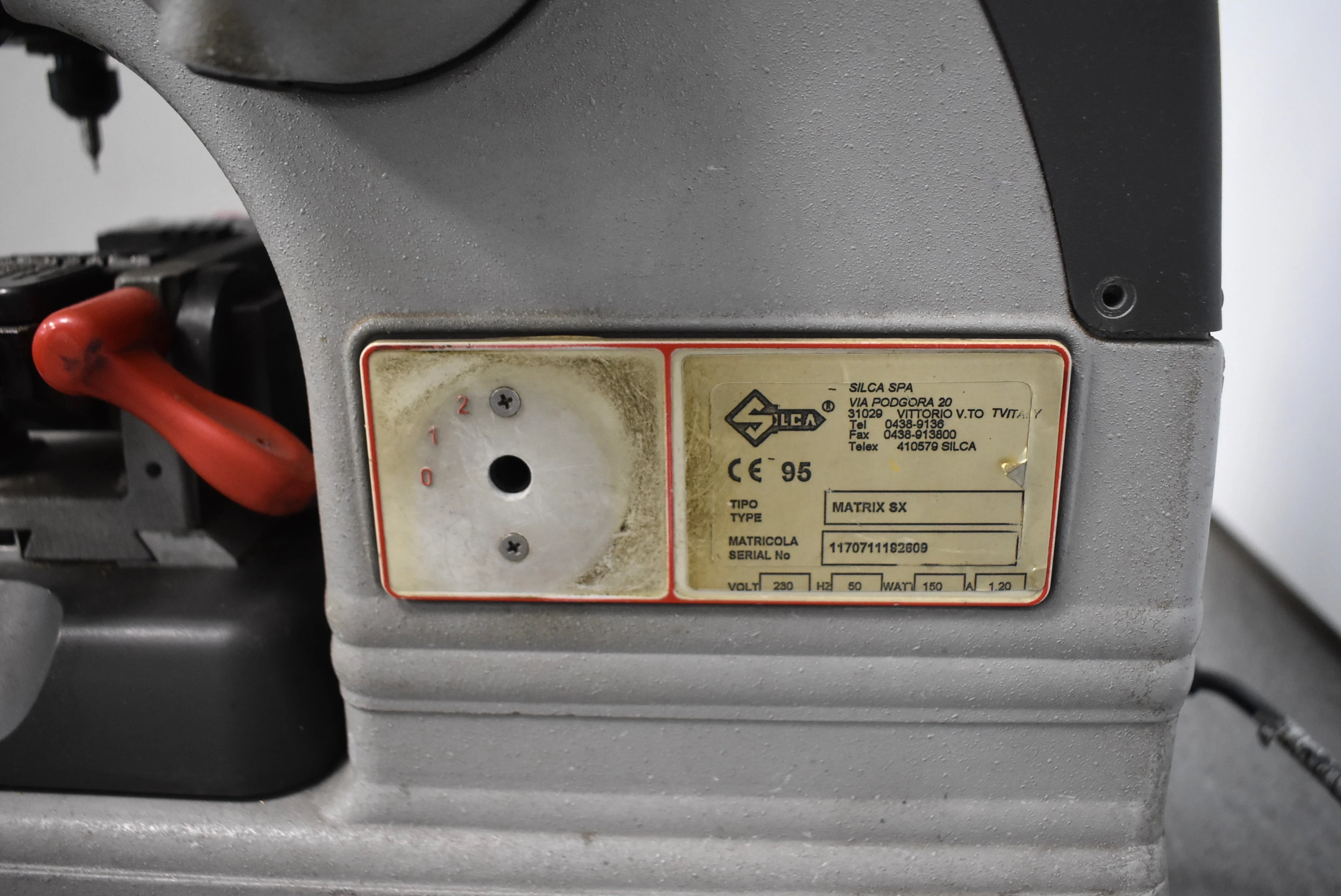 matrix-sx-maszyna-do-dorabiania-kluczy-maksymalna-moc-10000