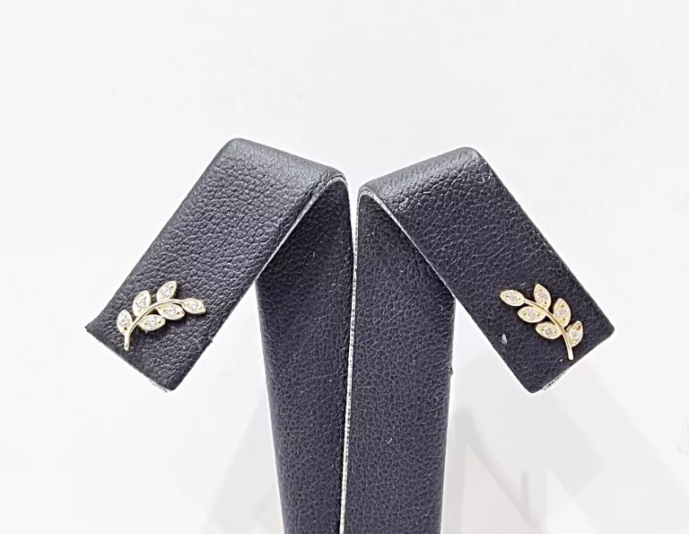 ZŁOTE KOLCZYKI PRÓBA 585 WAGA 0,79 G