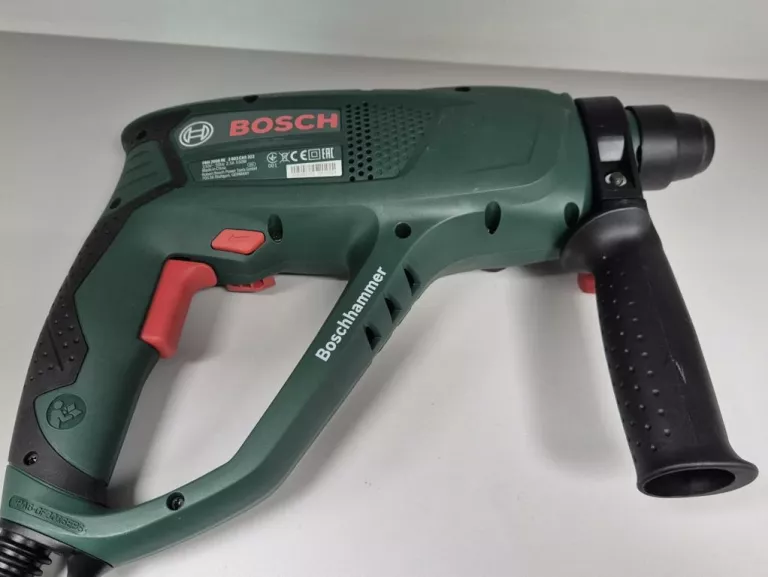 MŁOTOWIERTARKA BOSCH PBH 2000 RE