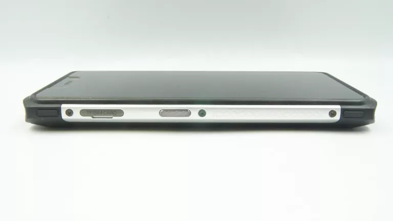 SMARTFON MYPHONE HAMMER IRON 4 32GB IGŁA +ETUI