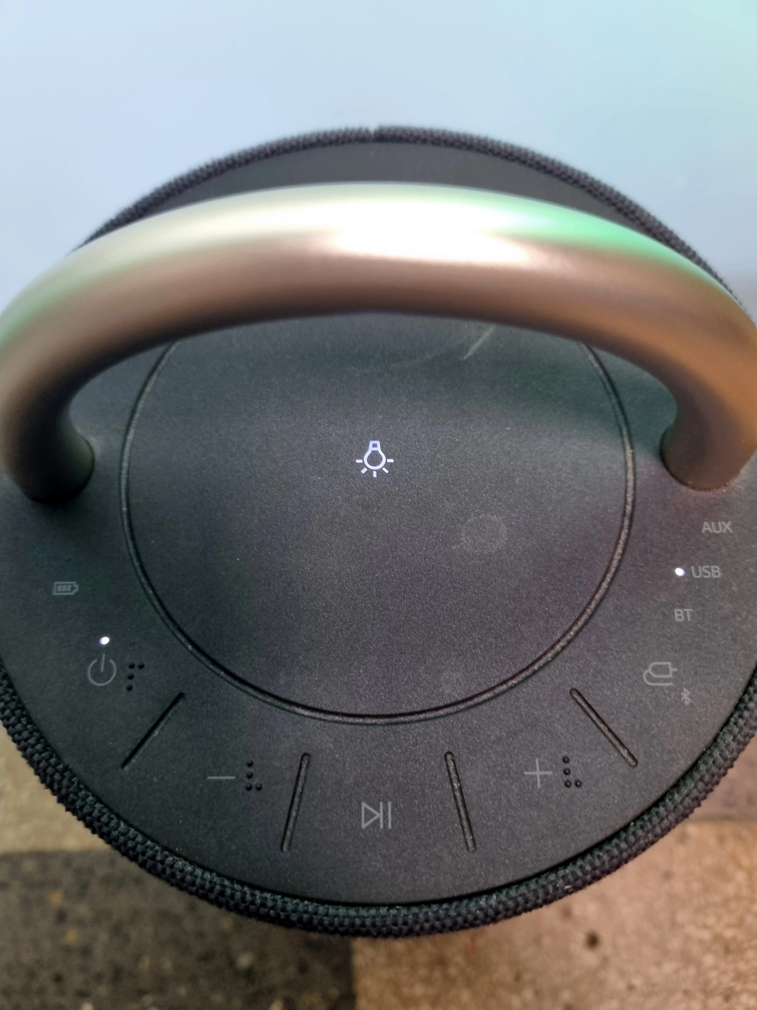 glosnik-lg-xboom-360-stan-11323-2