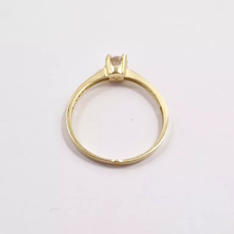 ZŁOTY PIERŚCIONEK [585; 1,83 G; R 19] CYRKONIA