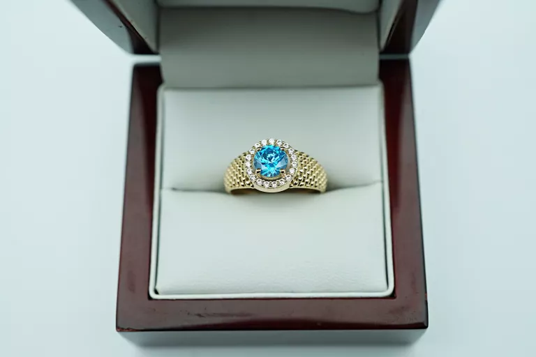 ZŁOTY PIKOWANY PIERŚCIONEK Z NIEBIESKIM KAMIENIEM - 14K 585 - 2,48G R16