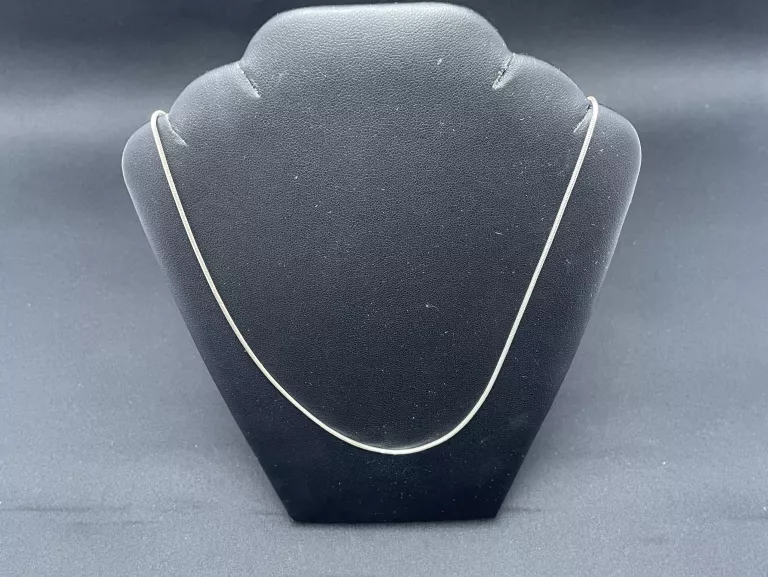 SREBRNY   ŁAŃCUSZEK  ŻMIJKA  925  2,82G  50 CM