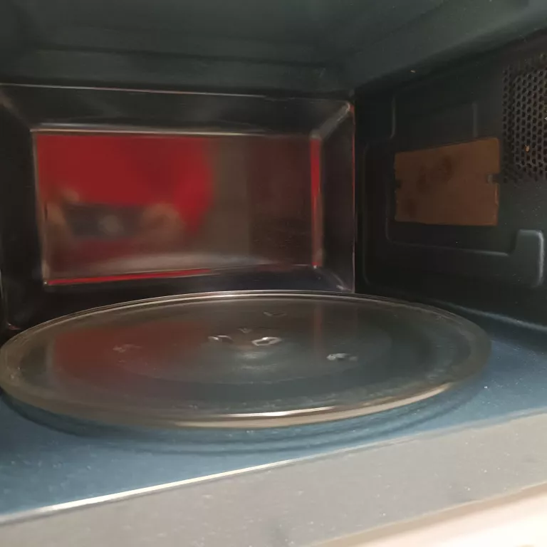 MIKROFALÓWKA SAMSUNG ME83X