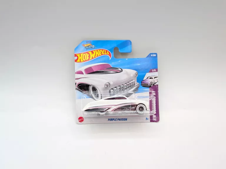 SAMOCHODZIKI HOT WHEELS PURPPLE PASSION 5/250