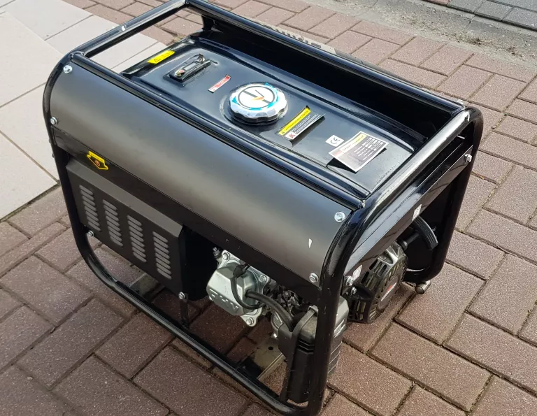 AGREGAT PRĄDOTWÓRCZY 3 FAZOWY PROFESSIONAL LINE HC40-250/BOT 7,3KW 400V