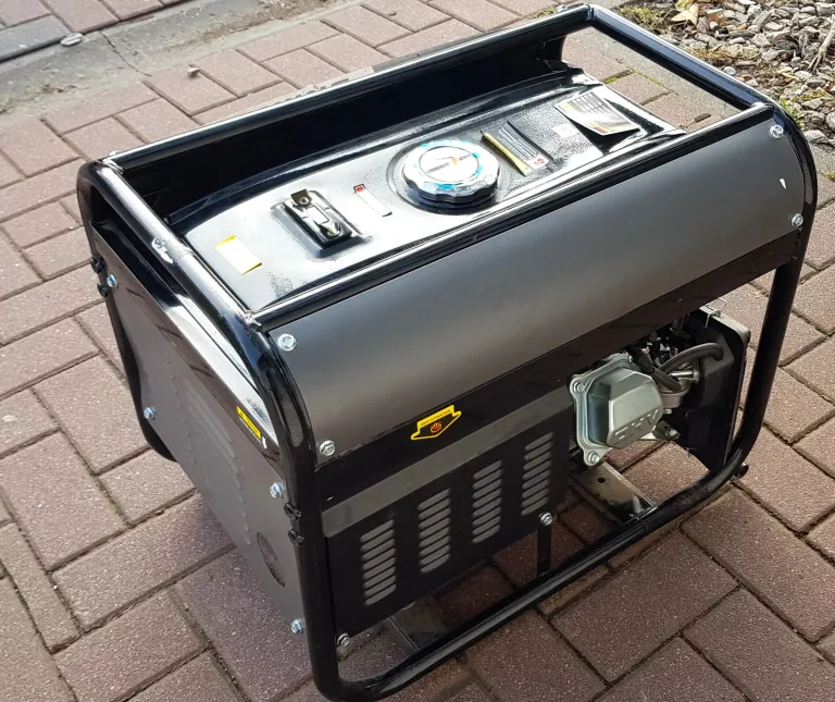 AGREGAT PRĄDOTWÓRCZY 3 FAZOWY PROFESSIONAL LINE HC40-250/BOT 7,3KW 400V