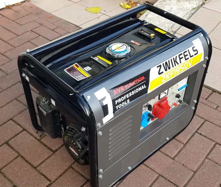 AGREGAT PRĄDOTWÓRCZY 3 FAZOWY PROFESSIONAL LINE HC40-250/BOT 7,3KW 400V