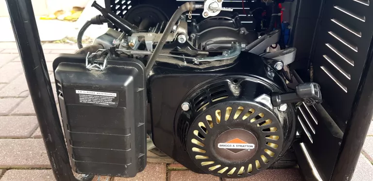 AGREGAT PRĄDOTWÓRCZY 3 FAZOWY PROFESSIONAL LINE HC40-250/BOT 7,3KW 400V