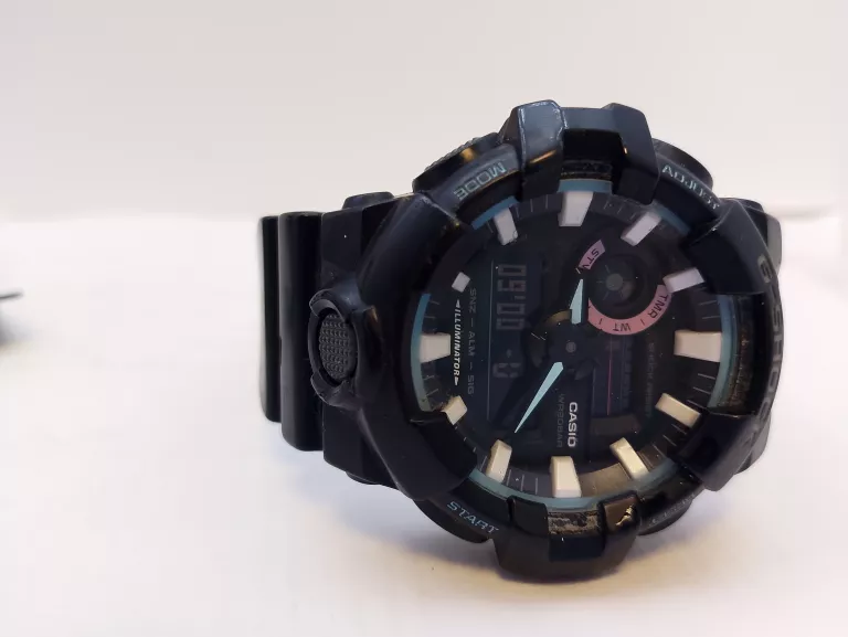 ZEGAREK CASIO G-SHOCK GA-700PC
