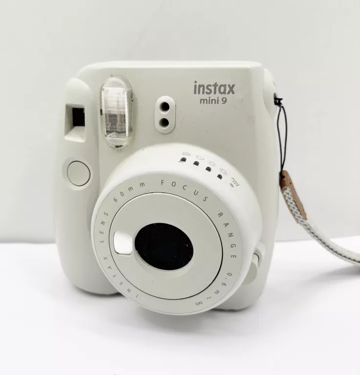 APARAT NATYCHMIASTOWY INSTAX MINI 9