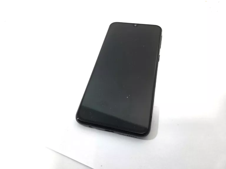 samsung-galaxy-a40-4gb64gb-stan-11323-2