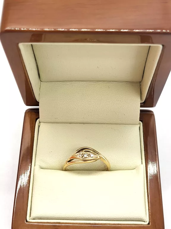 ŚLICZNY ZŁOTY PIERŚCIONEK 2.06G/585