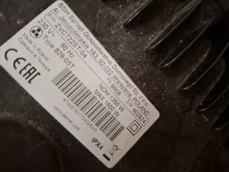 odkurzacz-zelmer-zvc722st-aquos-8290st-pojemnosc-zbiornika-na-czysta-wode-400