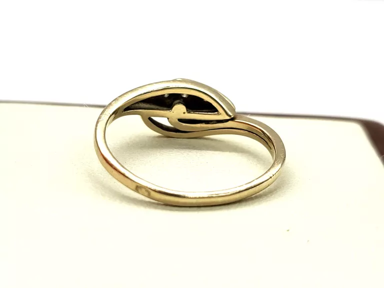 ŚLICZNY ZŁOTY PIERŚCIONEK 2.06G/585