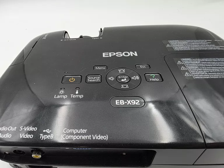 projektor-epson-eb-x92-2300ansi-3lcd-xga-usb-vga-przebieg-lampy-93h-stan-11323-2