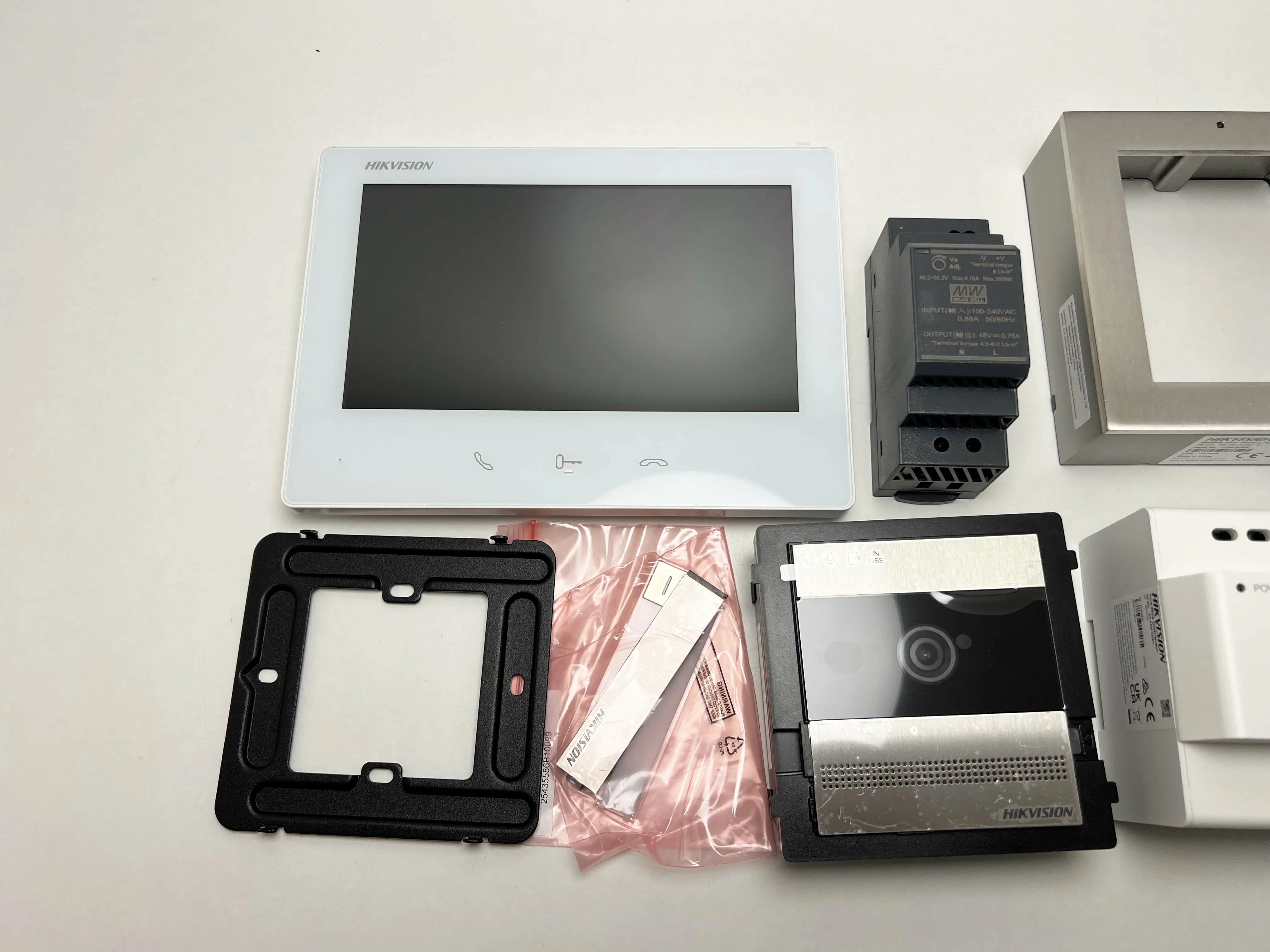 zestaw-wideodomofonowy-hikvision-ds-kis704ey-stainless-steel-marka-248811-950607