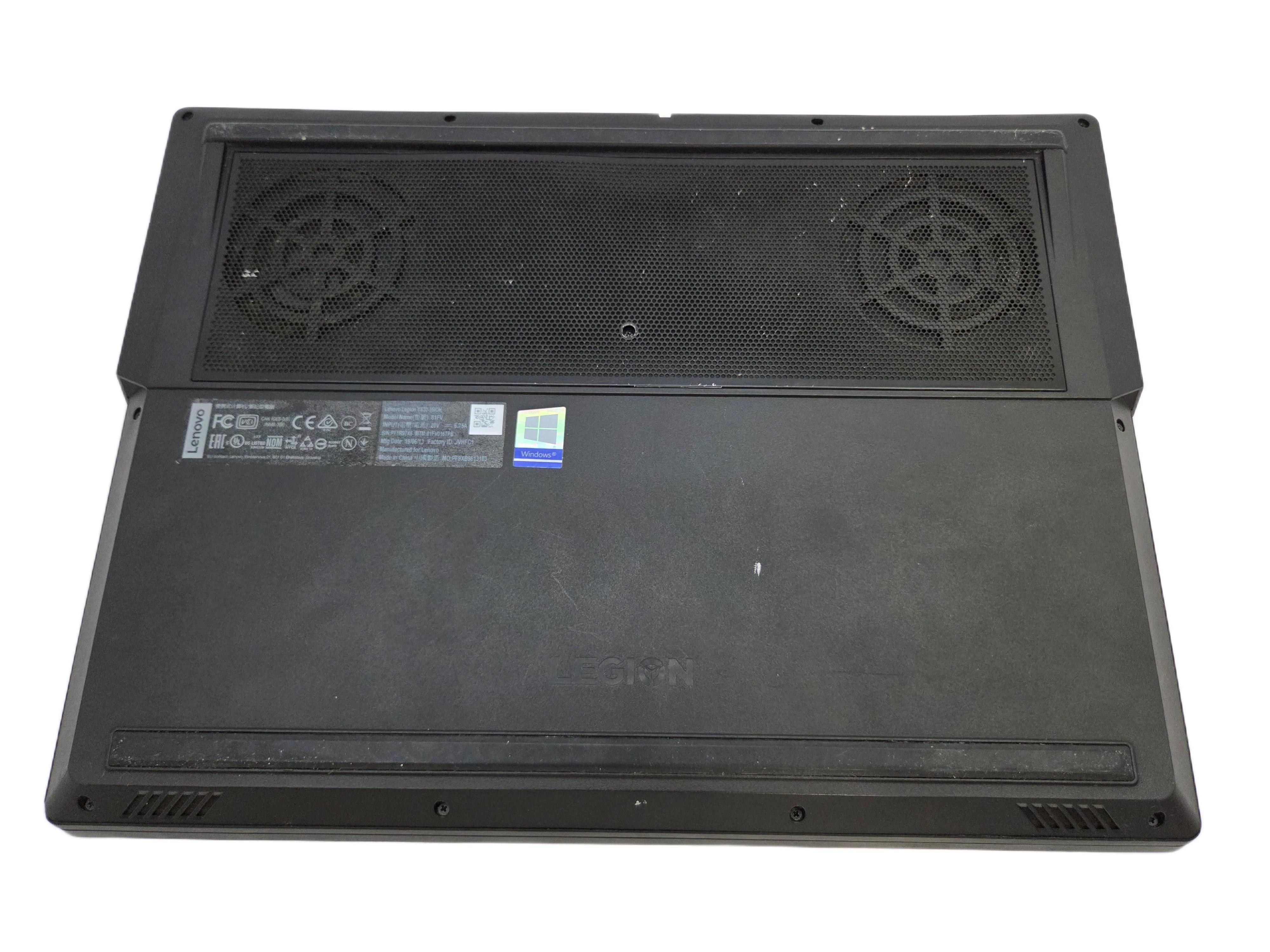 laptop-lenovo-legion-y530-15ich-81000gb-i5win10-lad-opis-przekatna-ekranu-1560