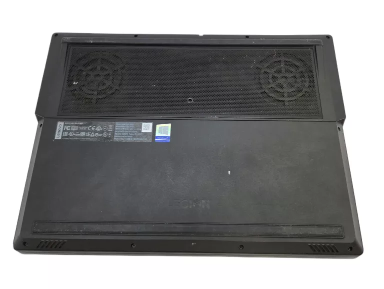 laptop-lenovo-legion-y530-15ich-81000gb-i5win10-lad-opis-przekatna-ekranu-1560