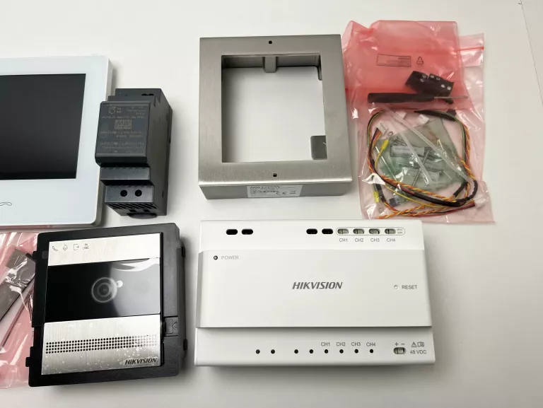 zestaw-wideodomofonowy-hikvision-ds-kis704ey-stainless-steel-stan-11323-2