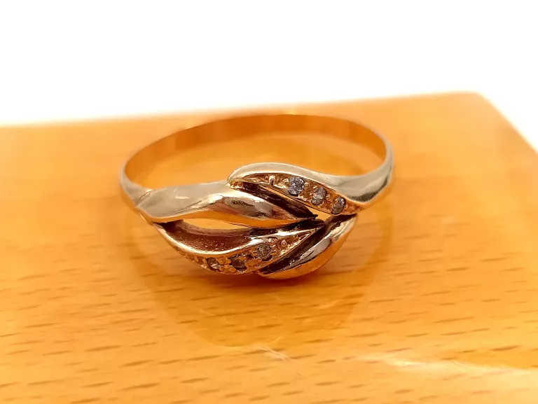 ZŁOTY PIERŚCIONEK Z CYRKONIAMI 585 2,48G R 27