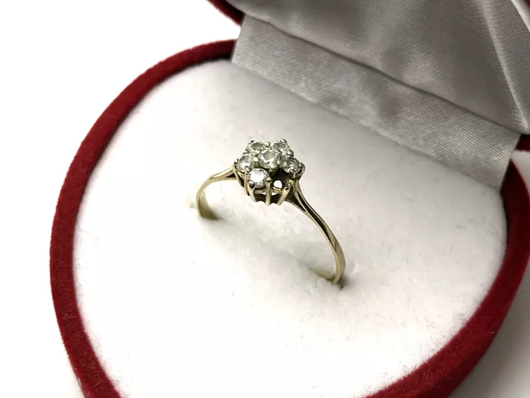 ZŁOTY PIERSCIONEK 333 1,26G BEZ OCZKA R23