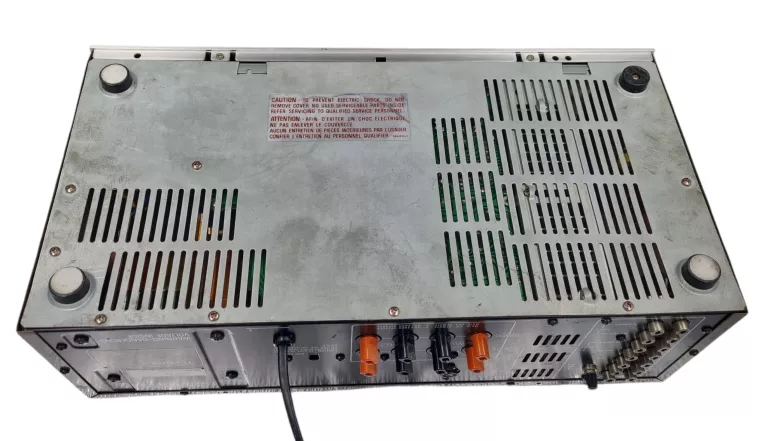 WZMACNIACZ TECHNICS SU-V2A SREBRNY