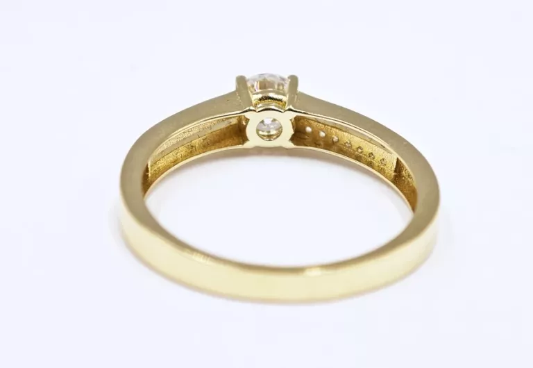 ZŁOTY PIERŚCIONEK 585