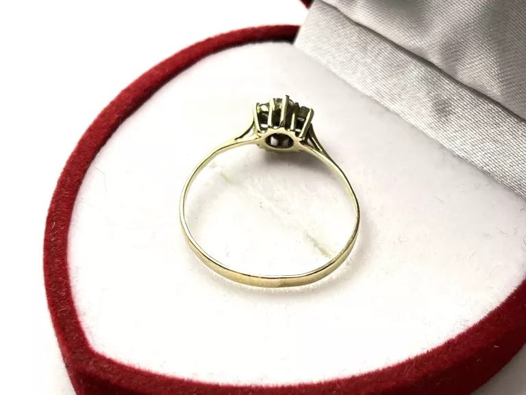 ZŁOTY PIERSCIONEK 333 1,26G BEZ OCZKA R23