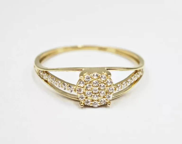 ZŁOTY PIERŚCIONEK 585