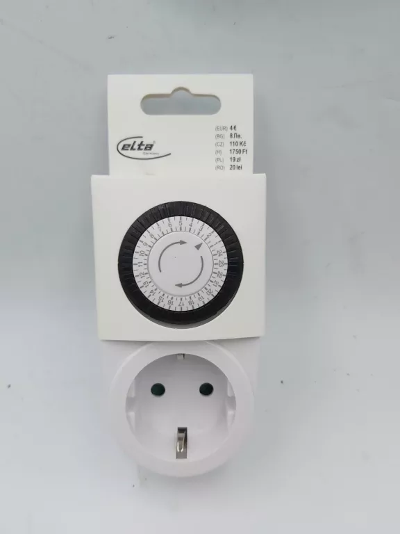 PROGRAMATOR CZASOWY DO GNIAZDKA