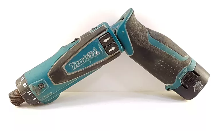 WKRĘTARKA ŁAMANA MAKITA DF010D 7,2V