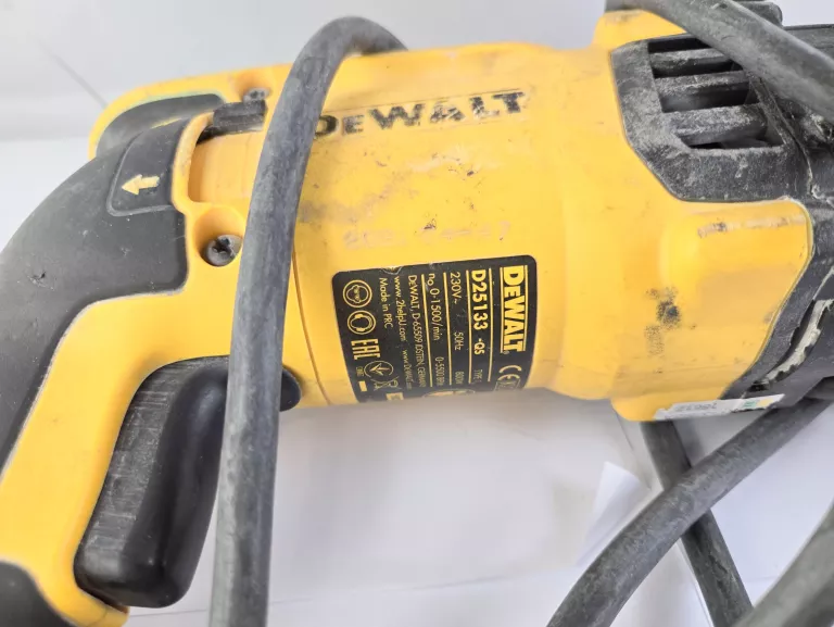 MŁOTOWIERTARKA DEWALT D25133