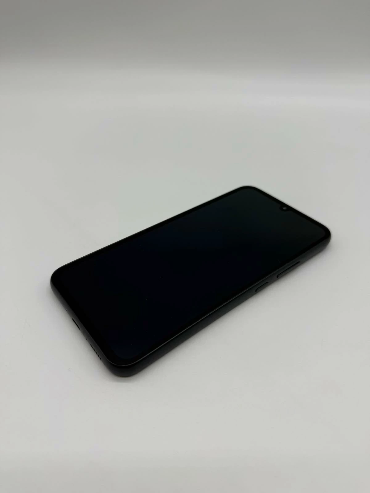 telefon-samsung-galaxy-a34-5g-6128gb-solo-bdb-stan-stan-11323-2