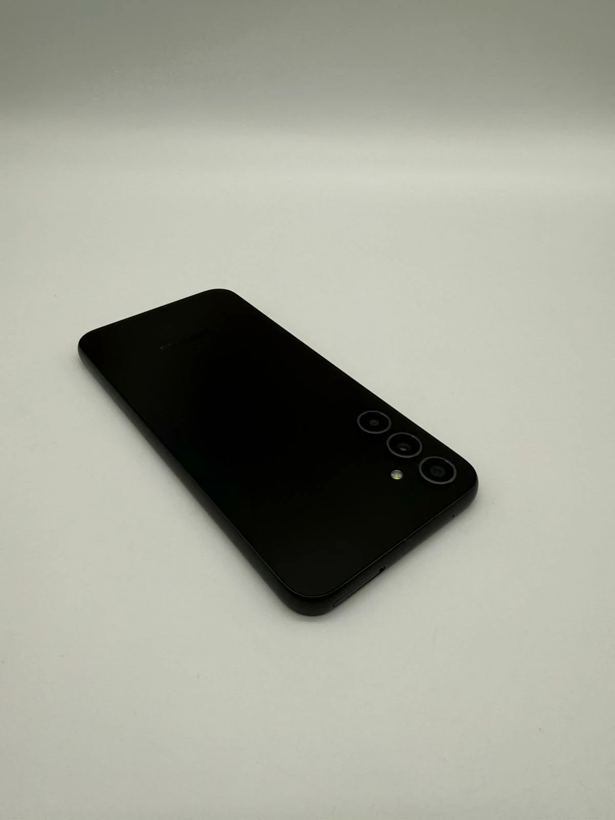 telefon-samsung-galaxy-a34-5g-6128gb-solo-bdb-stan-pamiec-ram-202865-214117