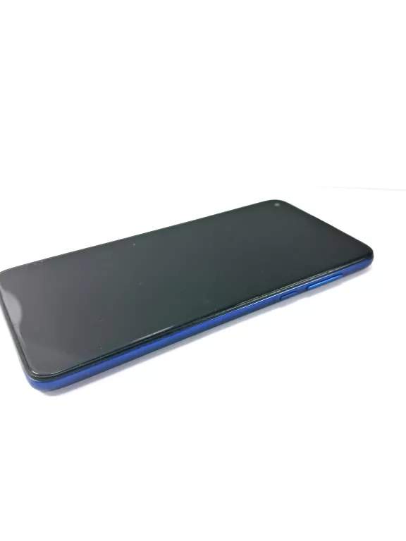 TELEFON  MOTOROLA MOTO G8 4/64GB XT2045 GRANATOWY