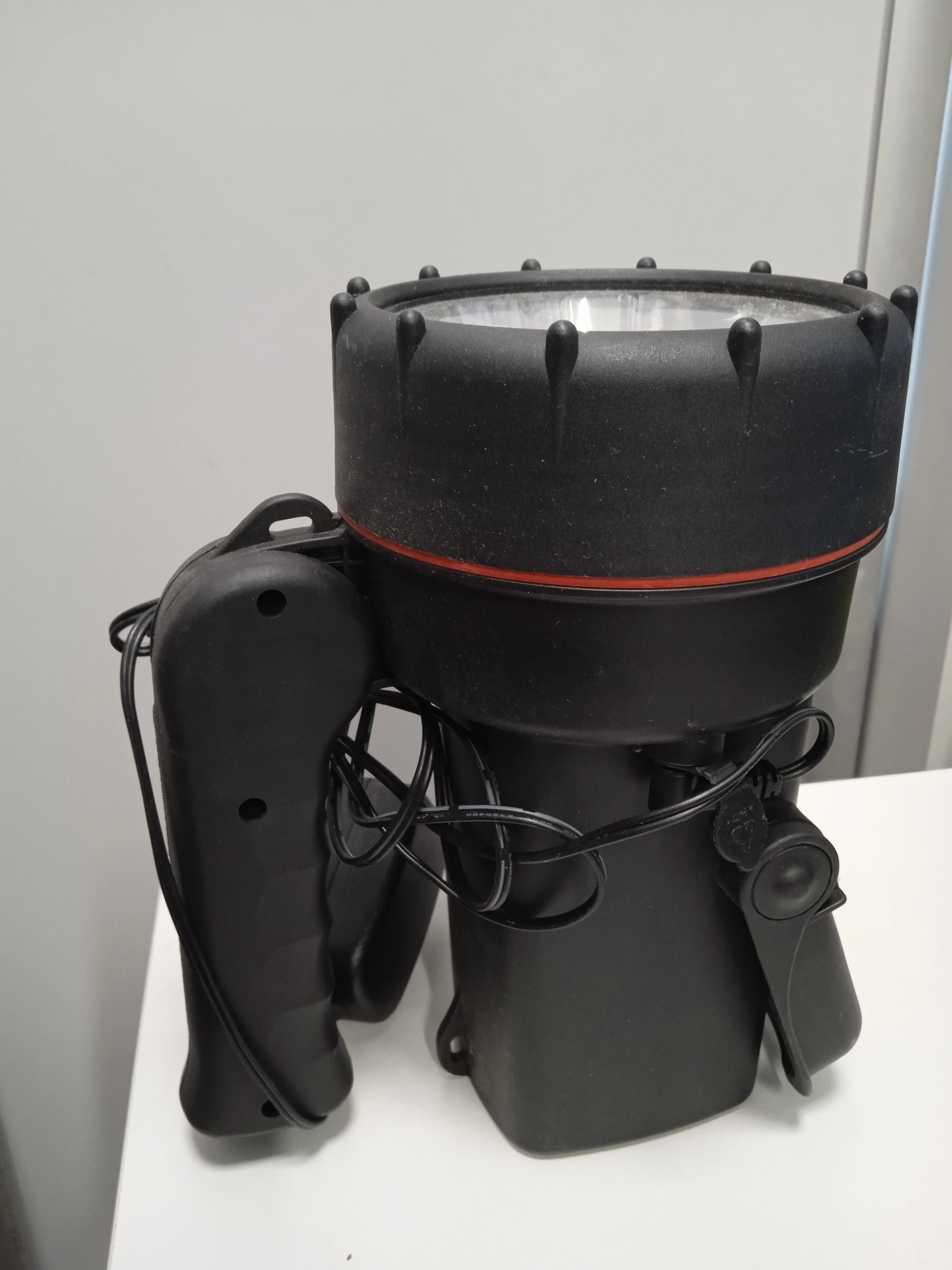 szperacz-led-ladowalny-latarka-mactronic-jml-8999-led-ean-gtin-5907596106893