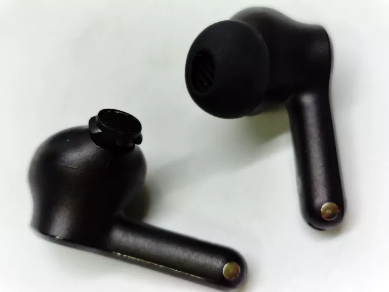 SŁUCHAWKI BEZPRZEWODOWE DOUSZNE REALME BUDS T110