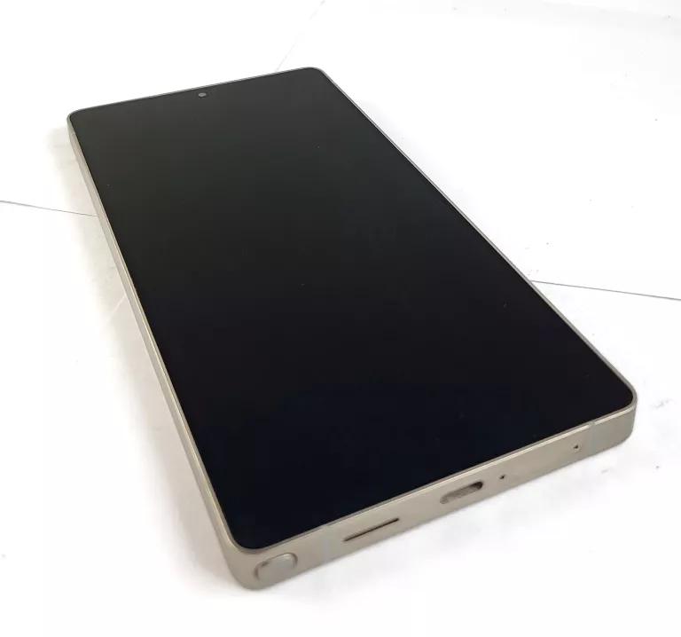 TELEFON SAMSUNG GALAXY S25 ULTRA 256GB + ETUI