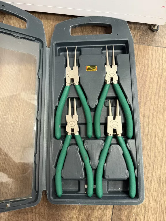 PROFESJONALNY ZESTAW SZCZYPCE - 4SZ. MANNESMANN