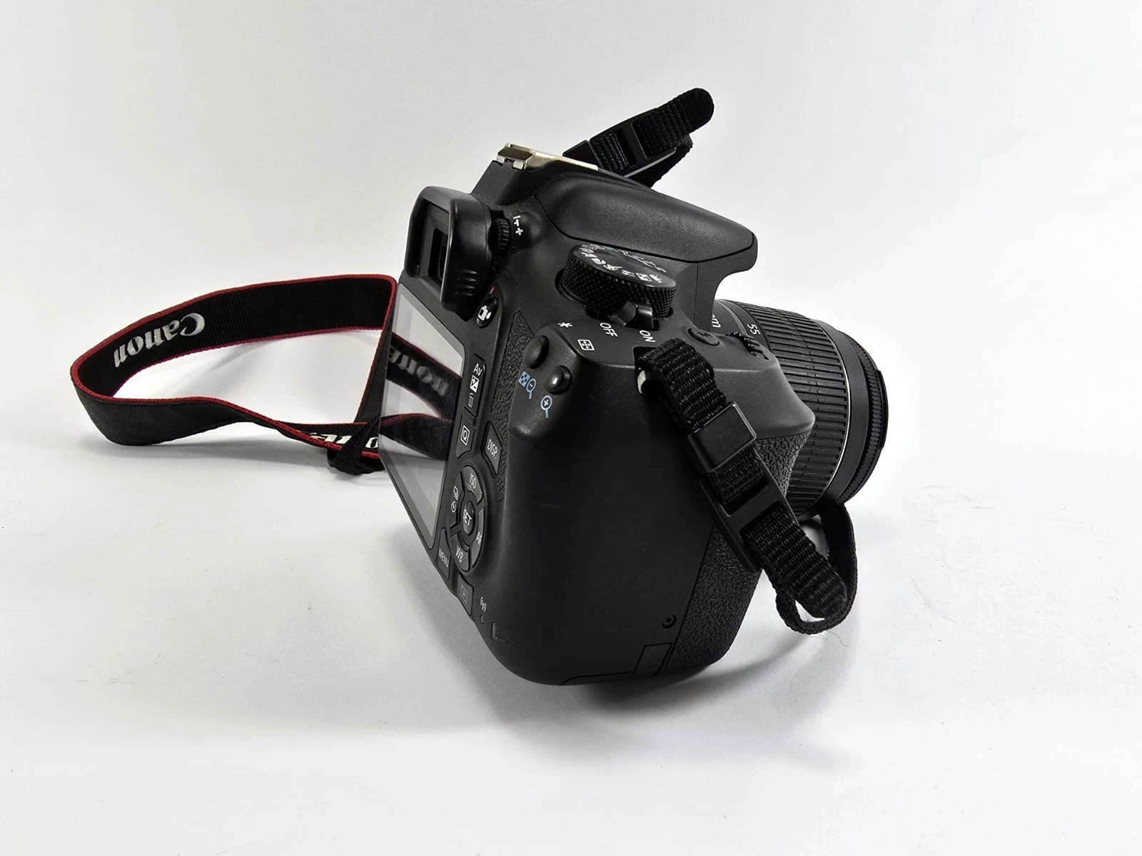 lustrzanka-canon-eos-1300d-korpus-obiektyw-torba-kod-producenta-eos-1300d