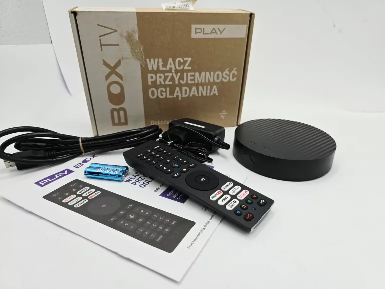ODTWARFZACZ MULTIMEDIALNY  BOX TV 4K KOMPLET