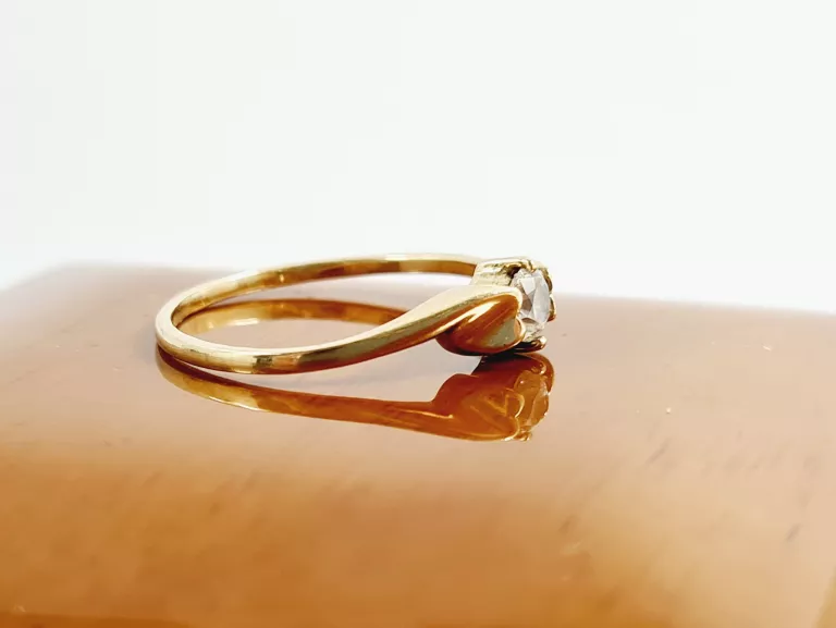 ZŁOTY PIERŚCIONEK Z CYRKONIĄ P333 1,40G R17