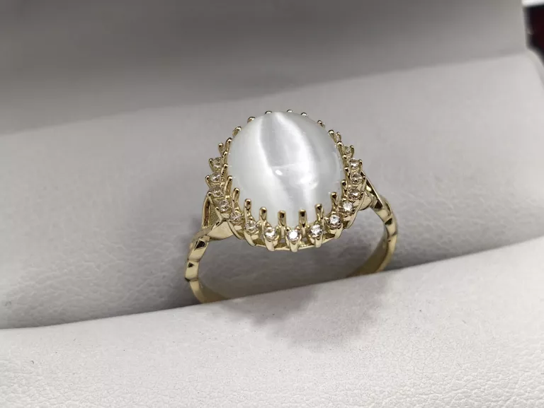 ZŁOTY PIERŚCIONEK Z BIAŁYM KOCIM OKIEM 3,14G PR.585 14K R18