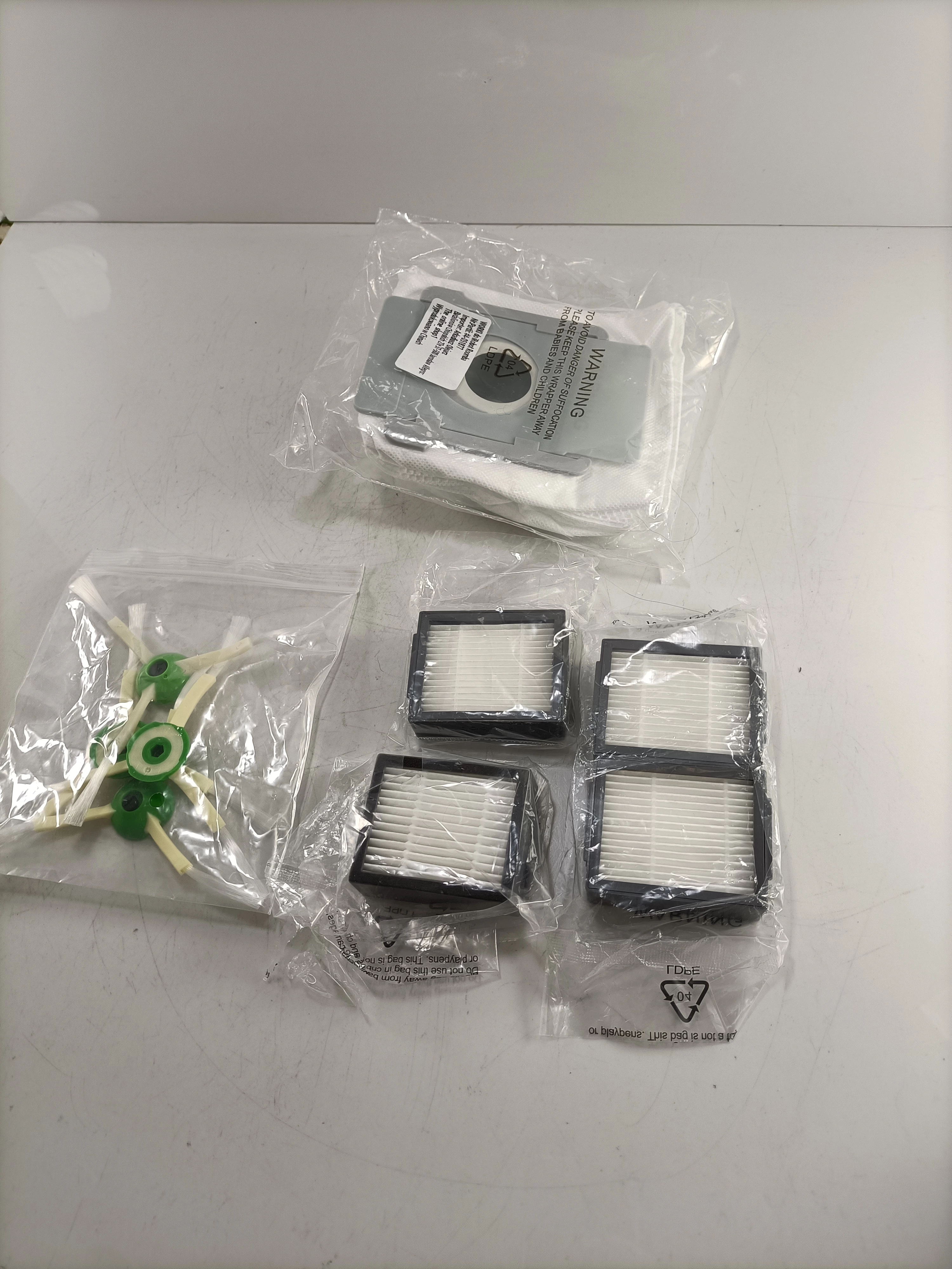 robot-sprzatajacy-irobot-roomba-i7-model-roomba-i7