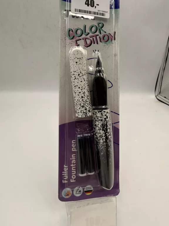 PIÓRO WIECZNE PELIKAN COLOR TWIST BIAŁO - CZARNE